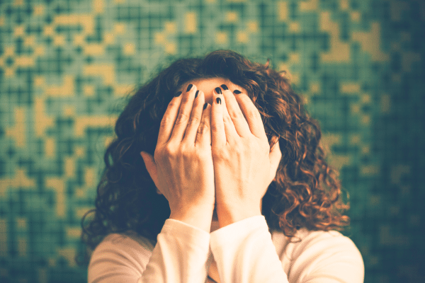 peur de se montrer entrepreneur et affirmation de son positionnement